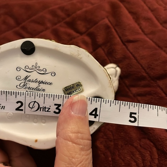 SQUIRREL! VTG Homco Masterpiece Porcelain Squirrel Figurine Signed Mizuno 1986 - Picture 9 of 13